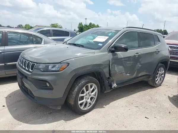 3C4NJDFN8PT524264 2023 JEEP COMPASS - Image 2