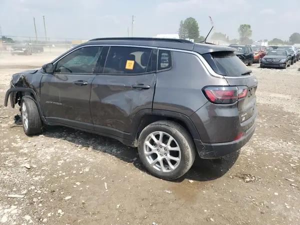 3C4NJDFN8PT559578 2023 JEEP COMPASS - Image 2