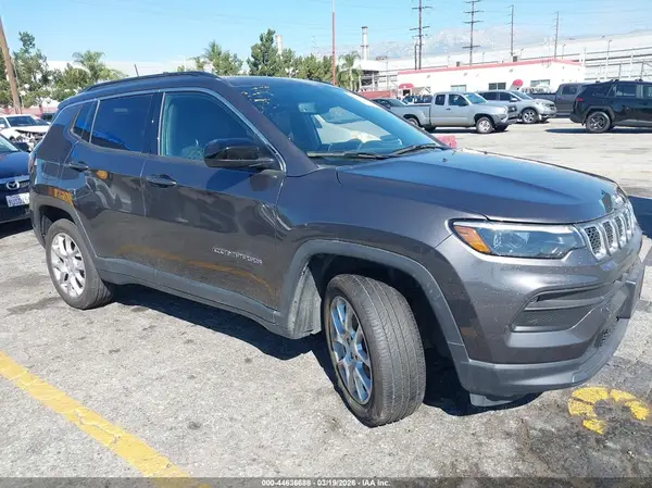 3C4NJDFN8PT571598 2023 JEEP COMPASS - Image 1