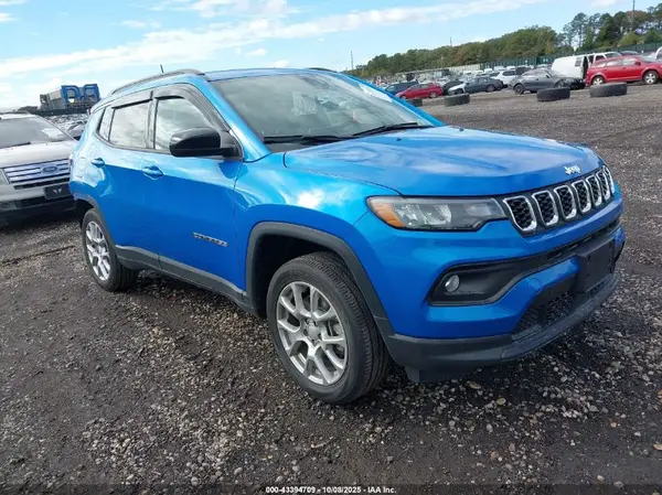 3C4NJDFN8RT105978 2024 JEEP COMPASS - Image 1