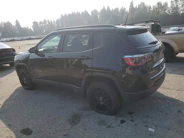 3C4NJDFN8RT106578 2024 JEEP COMPASS - Image 2