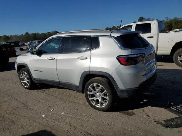 3C4NJDFN8RT121923 2024 JEEP COMPASS - Image 2