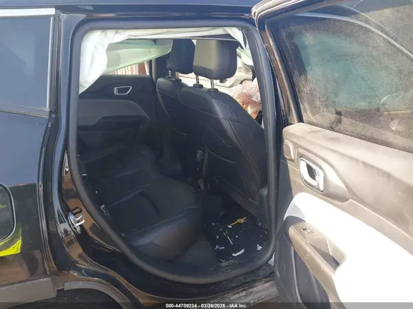 3C4NJDFN8RT136616 2024 JEEP COMPASS - Image 8