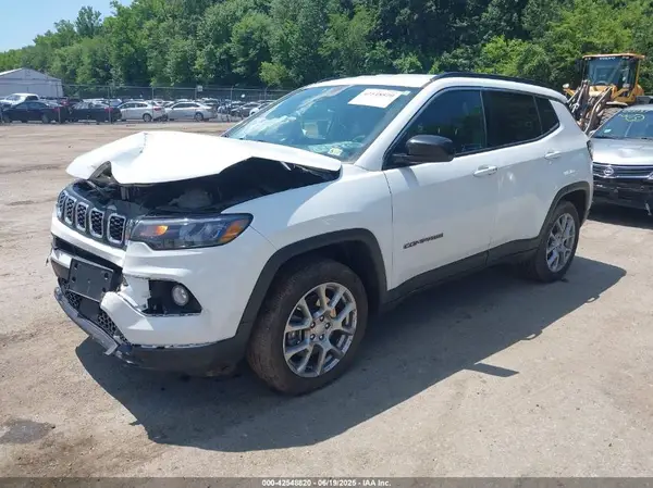 3C4NJDFN8RT142657 2024 JEEP COMPASS - Image 2