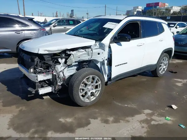 3C4NJDFN8RT145154 2024 JEEP COMPASS - Image 2