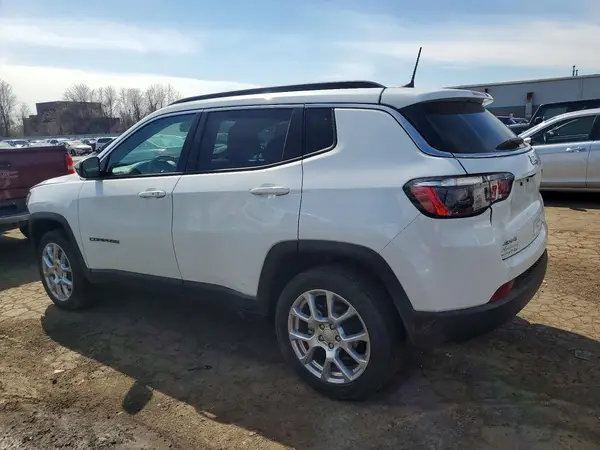 3C4NJDFN8RT583754 2024 JEEP COMPASS - Image 2
