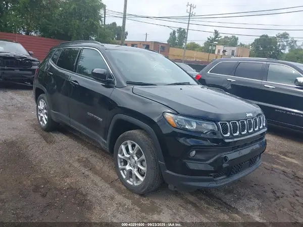 3C4NJDFN9PT531823 2023 JEEP COMPASS - Image 1