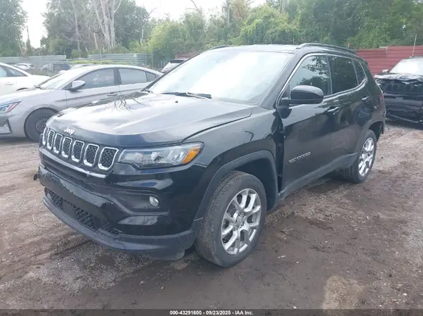 3C4NJDFN9PT531823 2023 JEEP COMPASS - Image 2