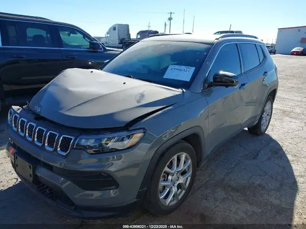 3C4NJDFN9PT541476 2023 JEEP COMPASS - Image 2