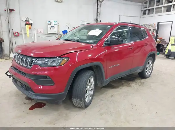 3C4NJDFN9PT545706 2023 JEEP COMPASS - Image 2