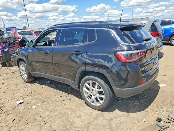 3C4NJDFN9PT571707 2023 JEEP COMPASS - Image 2