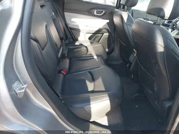 3C4NJDFNXPT502492 2023 JEEP COMPASS - Image 8