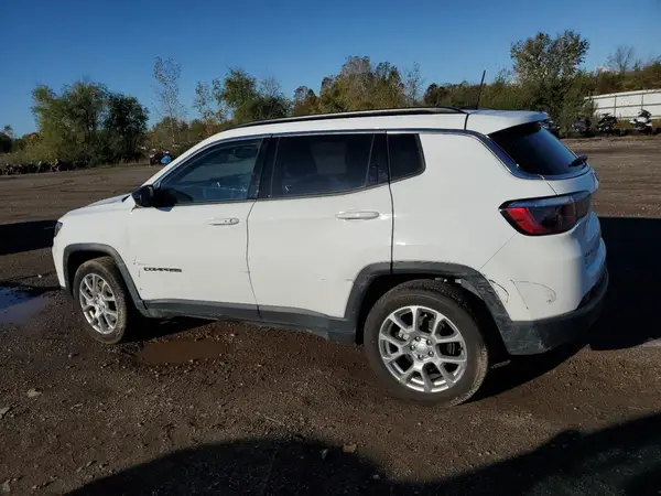 3C4NJDFNXPT538747 2023 JEEP COMPASS - Image 2