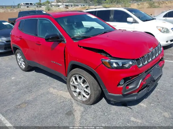 3C4NJDFNXPT547593 2023 JEEP COMPASS - Image 1