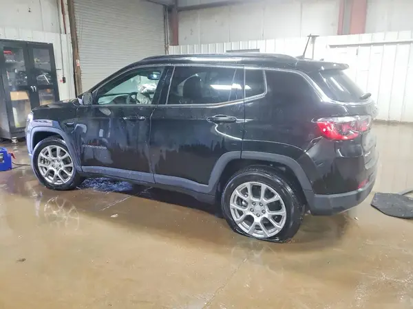 3C4NJDFNXRT155412 2024 JEEP COMPASS - Image 2