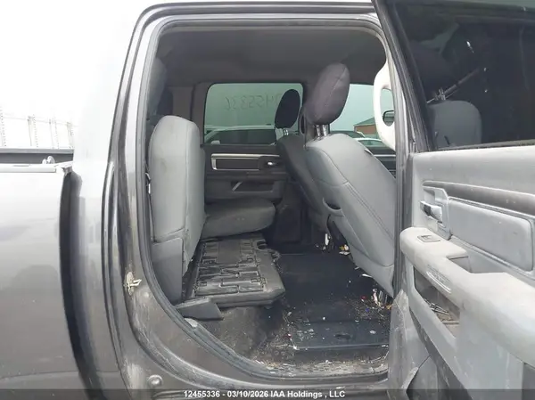 3C63RRHL2HG650811 2017 DODGE RAM - Image 8