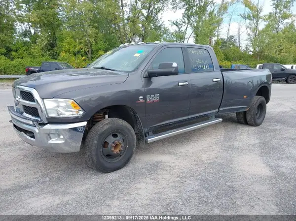 3C63RRHL6HG567415 2017 DODGE RAM - Image 2