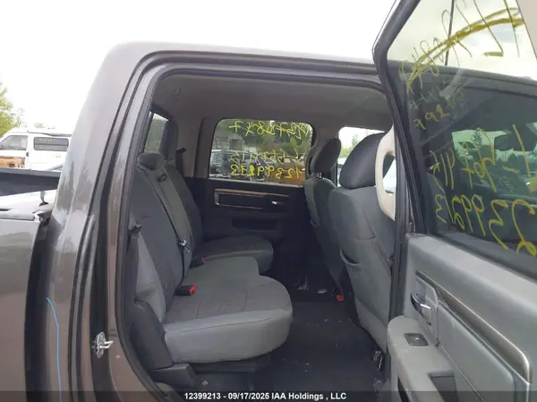 3C63RRHL6HG567415 2017 DODGE RAM - Image 8
