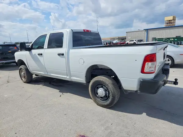 3C6UR5CJ1RG126568 2024 DODGE RAM - Image 2
