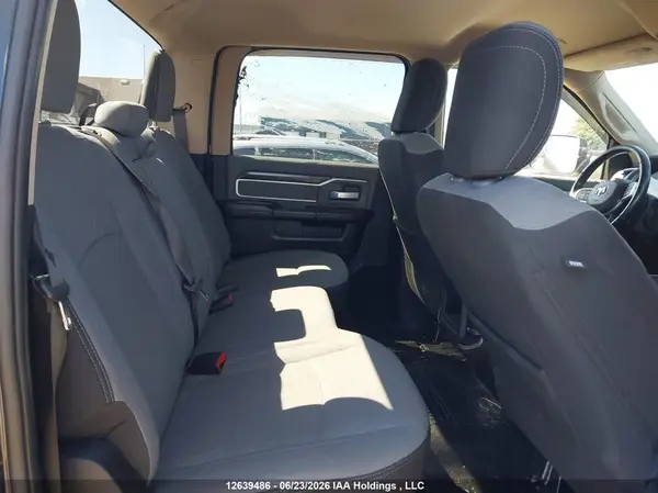 3C6UR5JL6LG201468 2020 DODGE RAM - Image 8