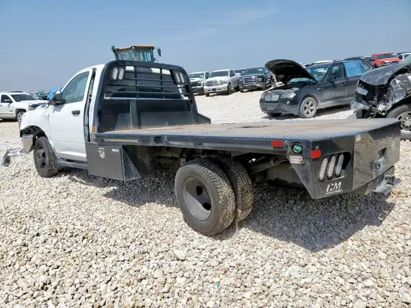3C7WRSBL7NG208675 2022 DODGE RAM - Image 2