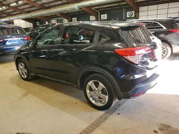 3CZRU5G30HM704694 2017 HONDA HR-V - Image 2