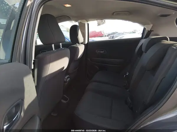 3CZRU5G30HM727747 2017 HONDA HR-V - Image 8