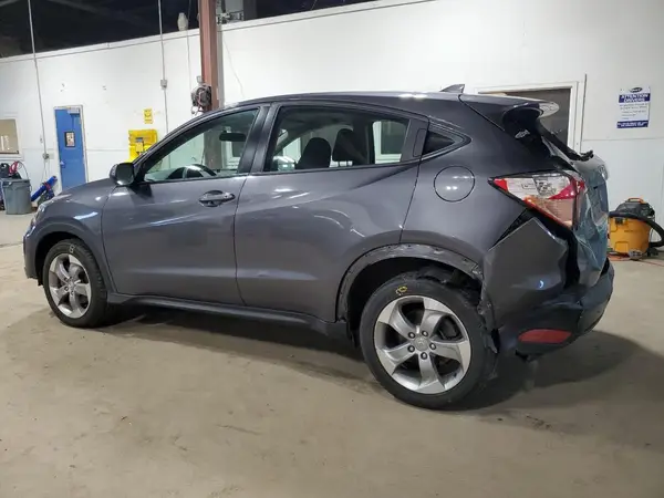 3CZRU5G31JM700918 2018 HONDA HR-V - Image 2