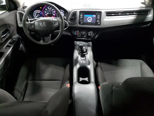 3CZRU5G31JM700918 2018 HONDA HR-V - Image 8