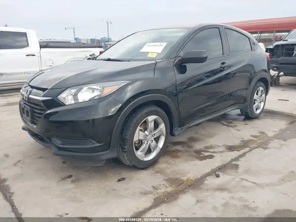 3CZRU5G32GM747917 2016 HONDA HR-V - Image 2