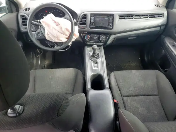3CZRU5G32HG700094 2017 HONDA HR-V - Image 8