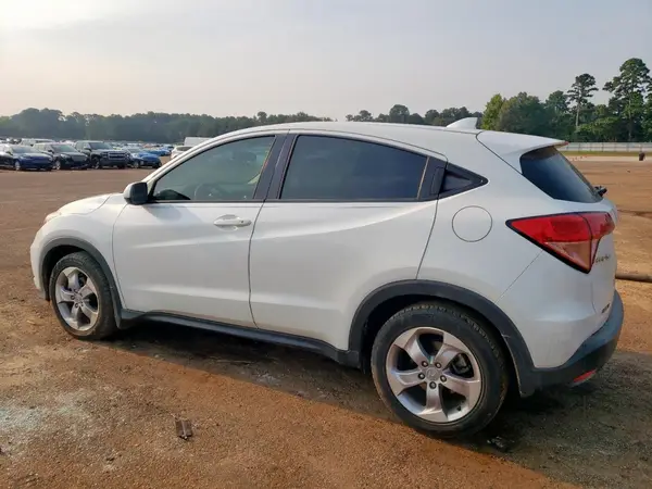 3CZRU5G32HM728530 2017 HONDA HR-V - Image 2