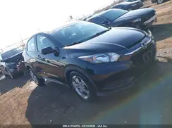 3CZRU5G33JM706221 2018 HONDA HR-V