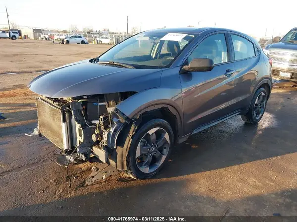 3CZRU5G34HG700100 2017 HONDA HR-V - Image 2
