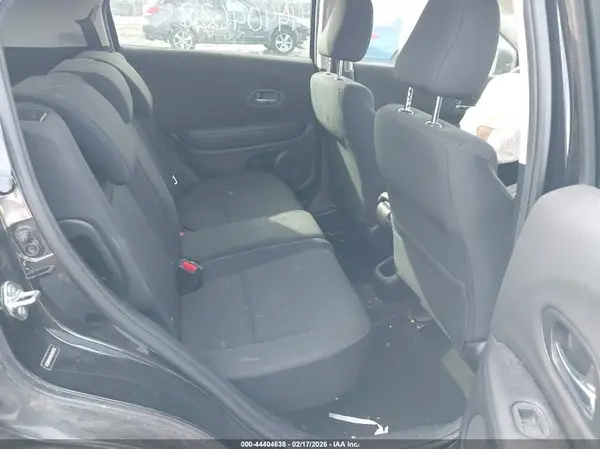 3CZRU5G34HM709753 2017 HONDA HR-V - Image 8