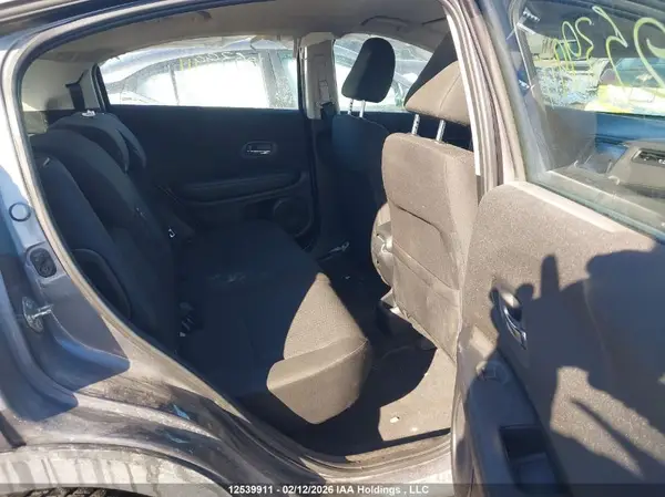 3CZRU5G35HM102583 2017 HONDA HR-V - Image 8