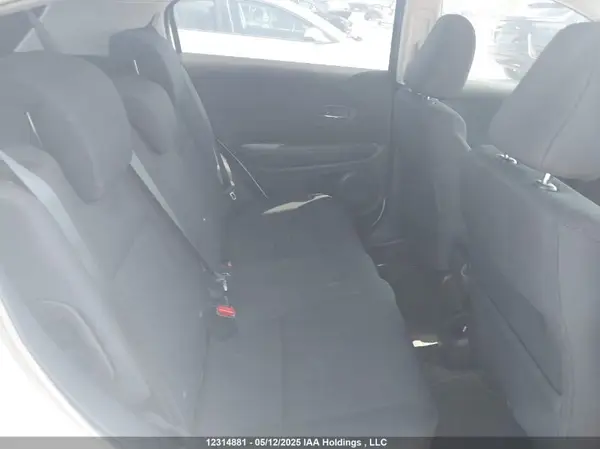 3CZRU5G36JM101447 2018 HONDA HR-V - Image 8