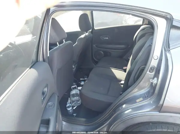 3CZRU5G38GM732144 2016 HONDA HR-V - Image 8