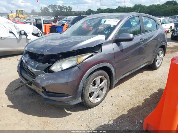 3CZRU5G38GM735836 2016 HONDA HR-V - Image 2