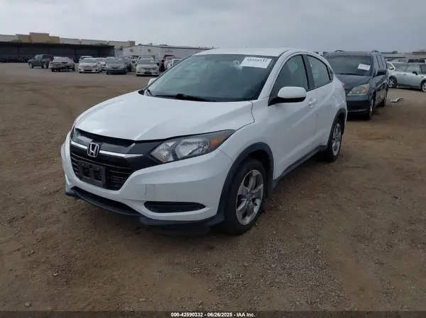 3CZRU5G39HM728525 2017 HONDA HR-V - Image 2