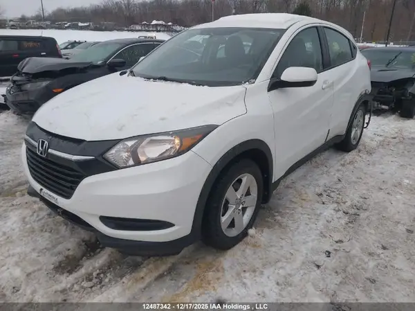 3CZRU5G3XGM103470 2016 HONDA HR-V - Image 2
