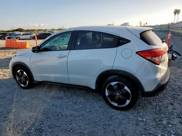 3CZRU5G52JM701531 2018 HONDA HR-V - Image 2