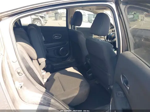 3CZRU5G53GM738788 2016 HONDA HR-V - Image 8