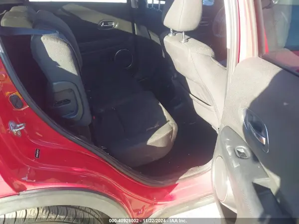 3CZRU5G53JM701411 2018 HONDA HR-V - Image 8