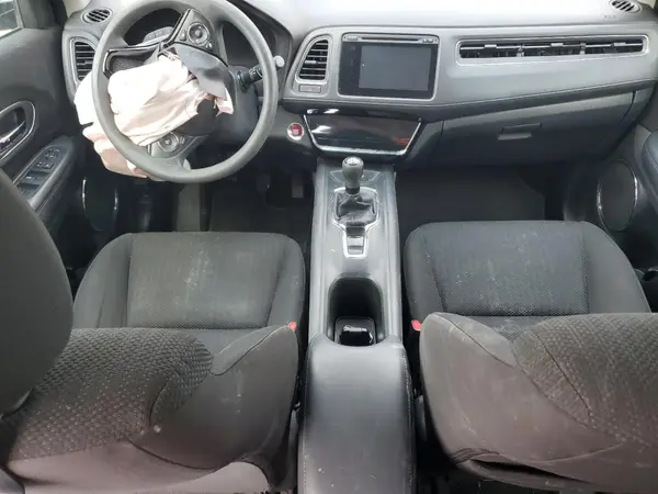 3CZRU5G54HM715683 2017 HONDA HR-V - Image 8