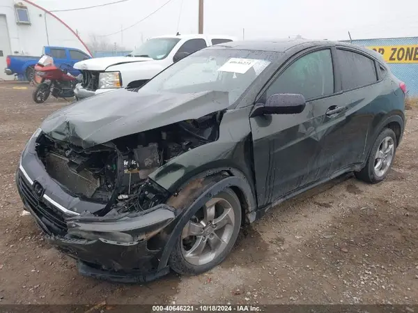 3CZRU5G57HM727343 2017 HONDA HR-V - Image 2