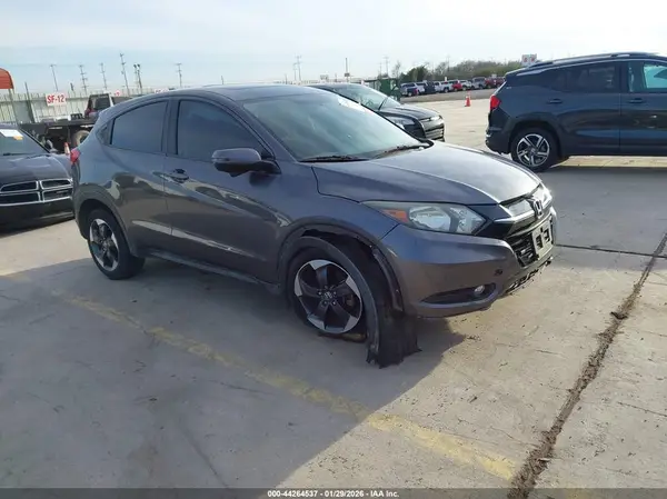 3CZRU5G58JM705115 2018 HONDA HR-V - Image 1