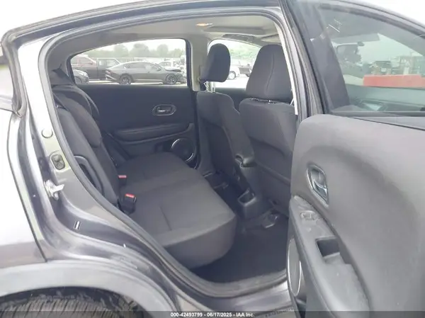 3CZRU5G59GM743283 2016 HONDA HR-V - Image 8