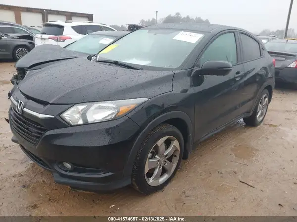 3CZRU5G59HM714447 2017 HONDA HR-V - Image 2
