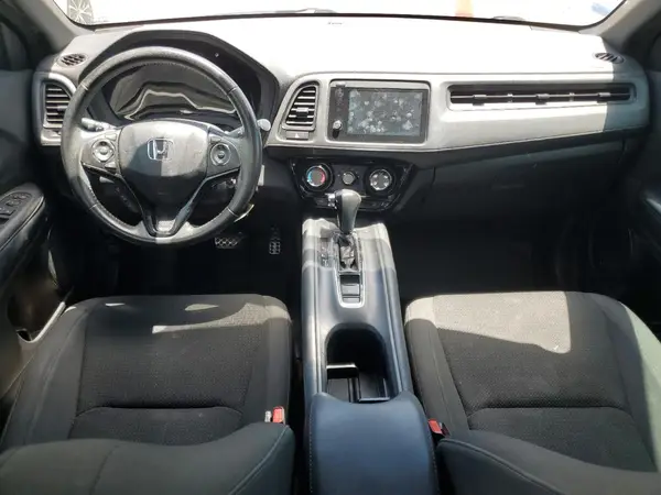 3CZRU5H10KG703063 2019 HONDA HR-V - Image 8